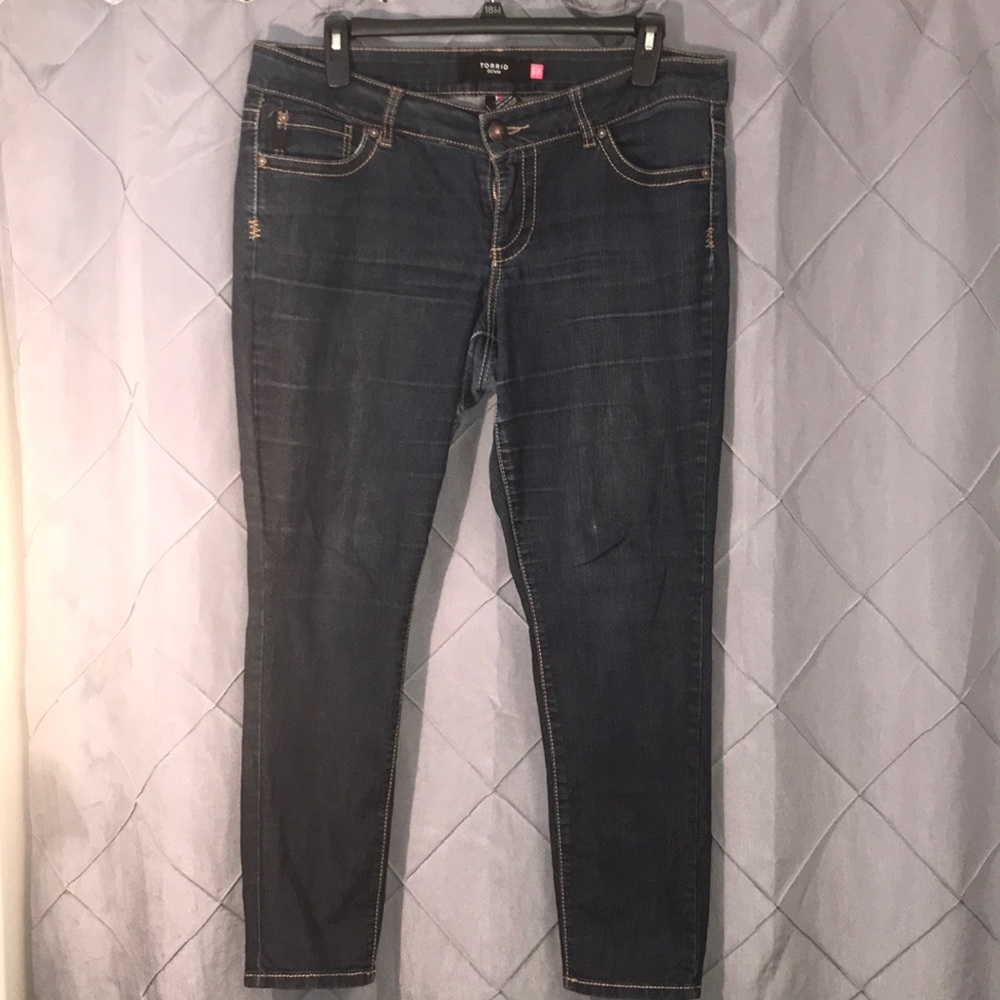 Torrid denim 16/16.5 dark wash skinny